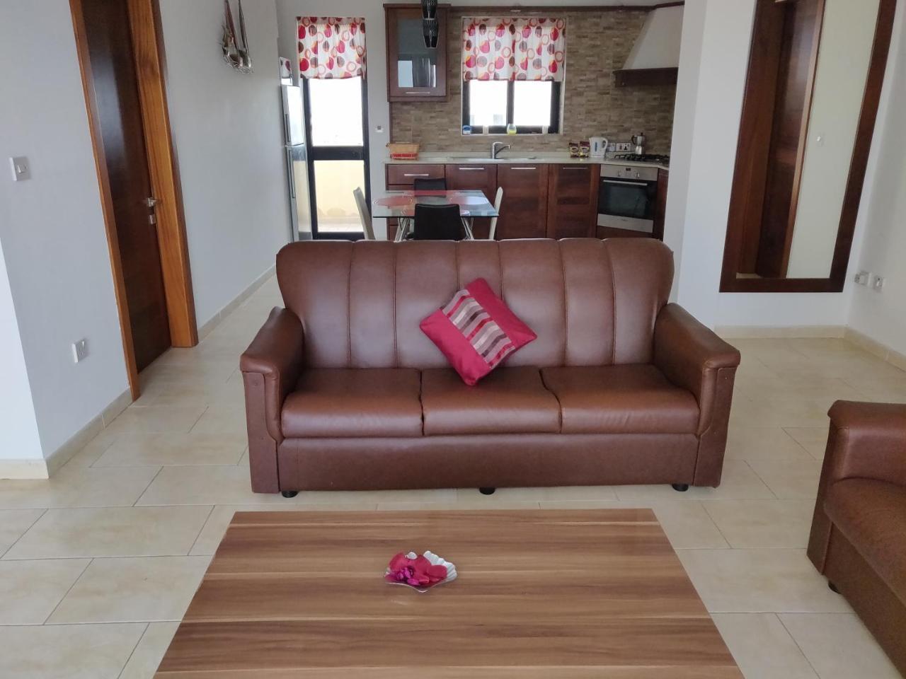 Апартаменти Panoramic Penthouse In Marsascala Which Enjoys Sea And Country Views Марсаскала Екстер'єр фото