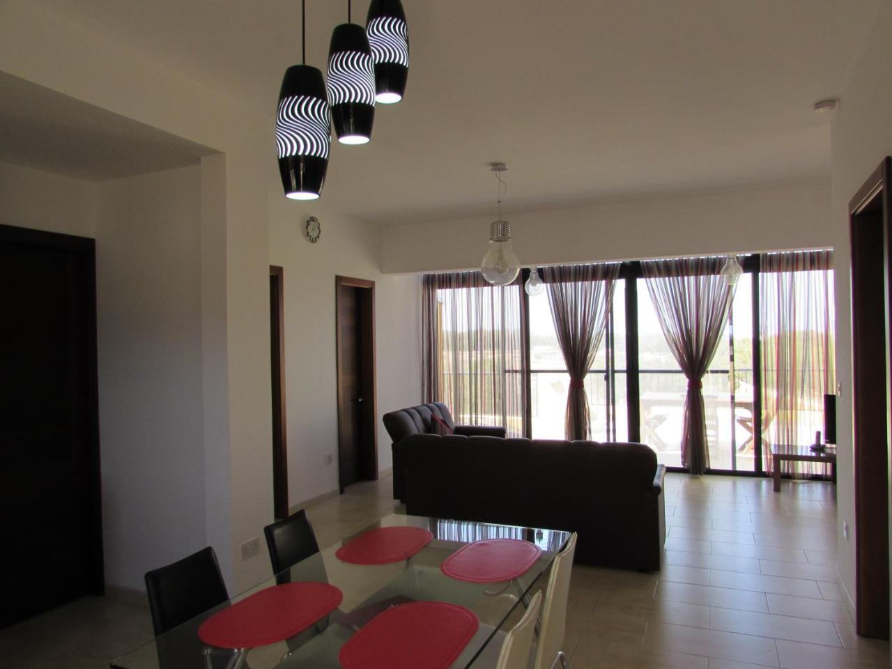 Апартаменти Panoramic Penthouse In Marsascala Which Enjoys Sea And Country Views Марсаскала Екстер'єр фото